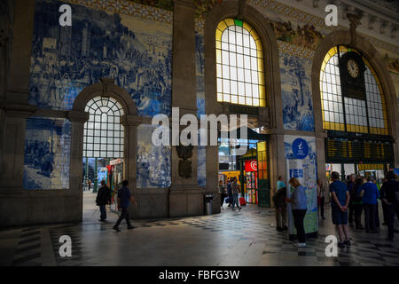 La gare de São Bento, Porto, Portugal Banque D'Images