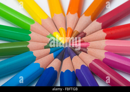 Roue de couleur crayons organiser Banque D'Images