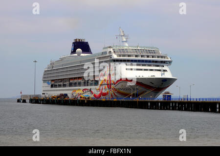 Bateau de croisière Norwegian Sun Puntarenas Costa Rica Amérique Centrale Banque D'Images