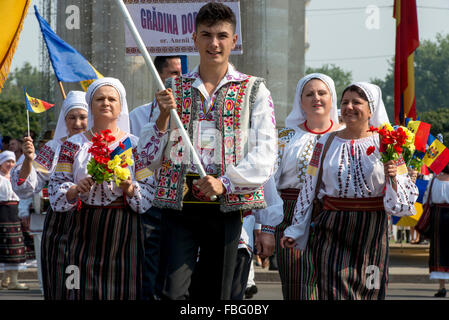 Indépendance Day Parade, Arcul de Triumf, Piata Marii Adunari Nationale, Chisinau Banque D'Images