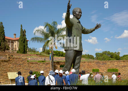 Statue de Mandela par l'Union des bâtiments sur Meintjieskop, Pretoria, Ville de la municipalité de Tshwane, Province de Gauteng, Afrique du Sud Banque D'Images