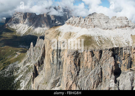 Groupe du Sella, Sellapass, Val Lasties, Val di Fassa, les Dolomites, Sella, Vallée de Fassa, Trentin, Italie, paysage, photo aérienne Banque D'Images