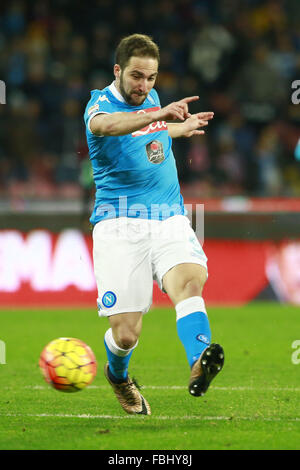 Gonzalo Higuain, Rome 16-01-2016 Stadio San Paolo Football Calcio Serie A 2015-2016 Napoli - Napoli Foto Cesare Purini / Insidefoto Banque D'Images