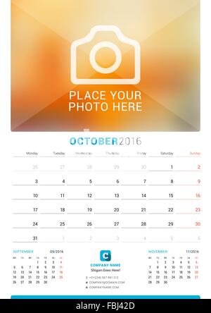 Octobre 2016. Calendrier mensuel mural pour l'année 2016. Modèle d'impression vecteur Conception avec place pour la photo. Semaine commence lundi. Mont 3 Illustration de Vecteur