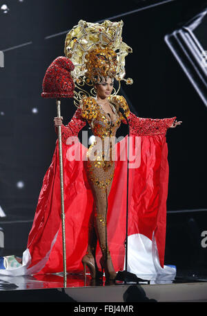 Miss Univers 2015 Costume National à l'axe au Planet Hollywood Resort & Casino Las Vegas comprend : Miss Paraguay, Myriam Arevalos Où : Las Vegas, Nevada, United States Quand : 16 déc 2015 Banque D'Images