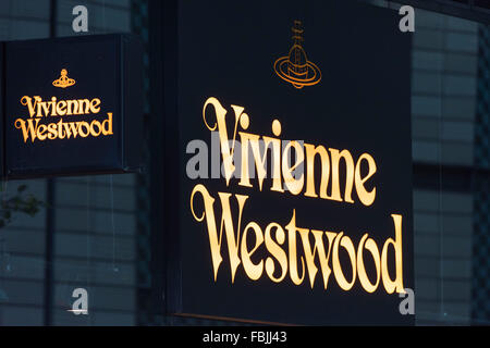 Vivienne Westwood fashion boutique sign logo. Banque D'Images