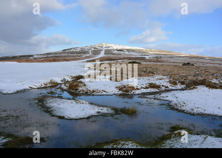 Vue de dessus commun vers Whitchurch Cox Tor en hiver, Dartmoor National Park, Devon, Angleterre Banque D'Images