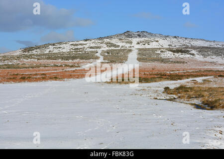 Vue de Cox Tor en hiver, Dartmoor National Park, Devon, Angleterre. Banque D'Images