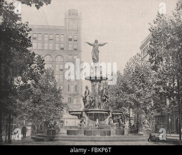 La place de la fontaine, Cincinnati, Ohio, antique print 1895 Banque D'Images