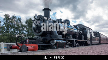 Ivatt 46512 Locomotive à la gare d'Aviemore Banque D'Images