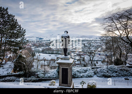 Château de Clitheroe War Memorial au cours de l'hiver, Lancashire, Royaume-Uni. Banque D'Images