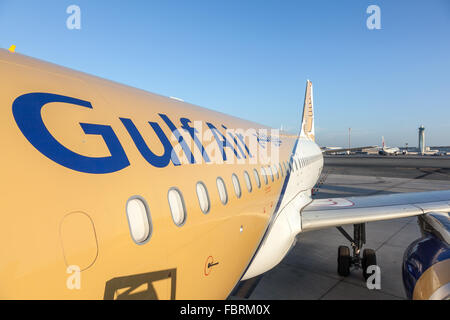 Gulf Air avion à l'Aéroport International du Qatar Banque D'Images