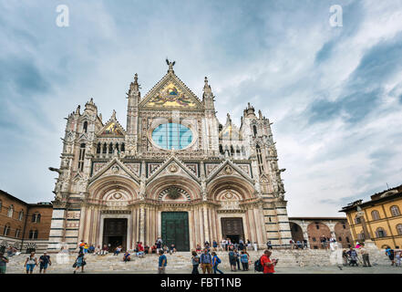 La Cathédrale de Sienne, cathédrale Metropolitana di Santa Maria Assunta, UNESCO World Heritage Site, Sienne, Toscane, Italie Banque D'Images