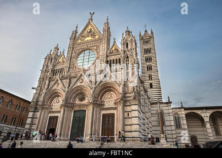 La Cathédrale de Sienne, cathédrale Metropolitana di Santa Maria Assunta, UNESCO World Heritage Site, Sienne, Toscane, Italie Banque D'Images