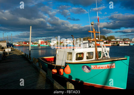 Le port port de Glace Bay, en Nouvelle-Écosse, Canada montrant quelques bateaux de pêche Banque D'Images