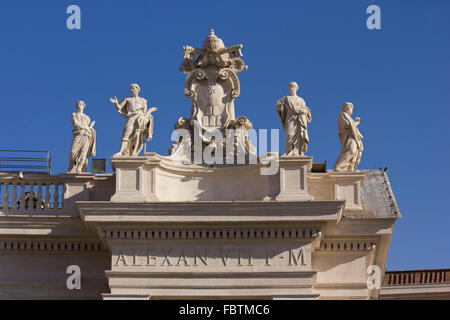 ROME, ITALIE - 31 décembre 2014 : close up d'Alexandre VII monument situé sur le dessus de St.Peters Basilique Saint-Pierre de Rome, Italie Banque D'Images