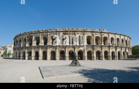 Arènes de Nîmes, l'amphithéâtre romain de Nîmes, France Banque D'Images