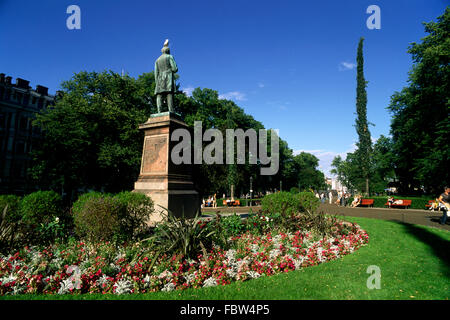 Finlande, Helsinki, jardins Esplanadi, monument de Johan Ludvig Runeberg Banque D'Images