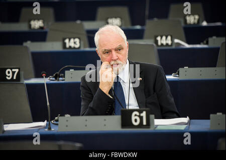 Strasbourg, Bxl, France. 19 Jan, 2016. Membre du Parlement européen (MPE) Jan Olbrycht, lors d'un débat au siège du Parlement européen à Strasbourg, France le 19.01.2016 par Wiktor Dabkowski Wiktor Dabkowski/crédit : ZUMA Wire/Alamy Live News Banque D'Images