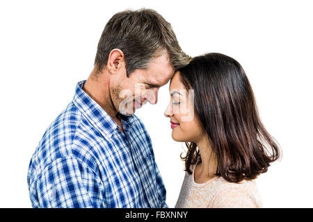 Close-up of romantic couple standing face to face Banque D'Images