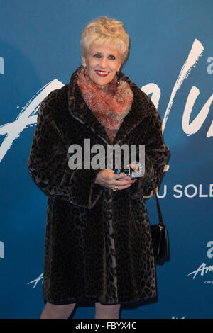 Londres, Royaume-Uni. 19 janvier 2016. L'actrice Anita Dobson. Les célébrités arrivent sur le tapis rouge pour le London premiere de Amaluna, le dernier spectacle du Cirque du Soleil, au Royal Albert Hall. Credit : Nick Savage/Alamy Live News Banque D'Images