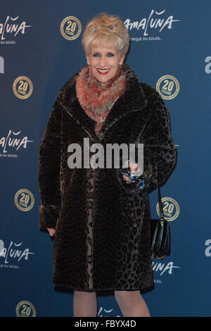 Londres, Royaume-Uni. 19 janvier 2016. L'actrice Anita Dobson. Les célébrités arrivent sur le tapis rouge pour le London premiere de Amaluna, le dernier spectacle du Cirque du Soleil, au Royal Albert Hall. Credit : Nick Savage/Alamy Live News Banque D'Images