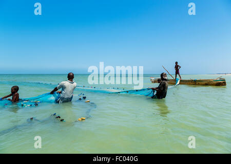 Port de pêche de Ifaty, près de Tuléar, Madagascar Banque D'Images