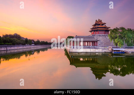 Beijing, Chine cité interdite douves extérieures à l'aube. Banque D'Images