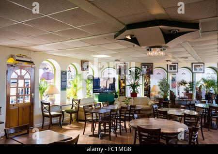 Intérieur de l'italien Pier Cafe à Lytham St Anne's Lancashire Banque D'Images