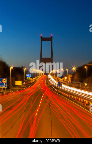 La première ( ancien ) Severn Bridge, Avon, Angleterre, Royaume-Uni Banque D'Images