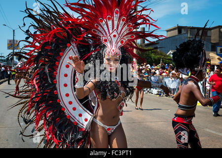 Barranquilla, Colombie - mars 1, 2014 : Les organisateurs du des défilés du carnaval dans le Carnaval de Barranquilla, en Colombie. Banque D'Images