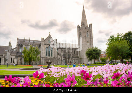 La Cathédrale de Saint Patrick à Dublin, Irlande Le Jardin Banque D'Images