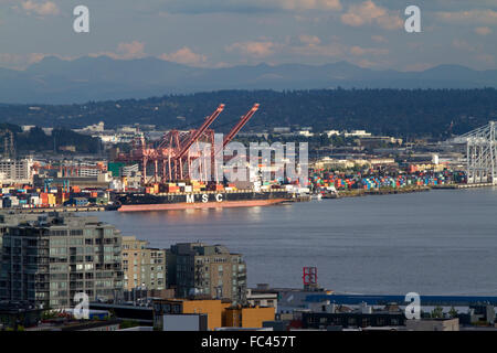 Port de Seattle, Elliott Bay dans le comté de King, Seattle, USA, Washigton. Banque D'Images