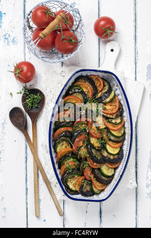 Ratatouille à vieille Casserolle Banque D'Images