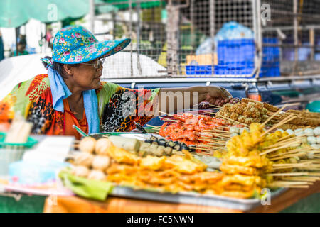 La rue du marché, Ko Ratanakosin, Bangkok, Thailande, Asie Banque D'Images