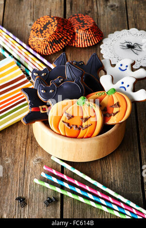 Gingerbread cookies faits maison d'Halloween Banque D'Images