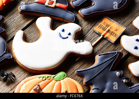 Gingerbread cookies faits maison d'Halloween Banque D'Images