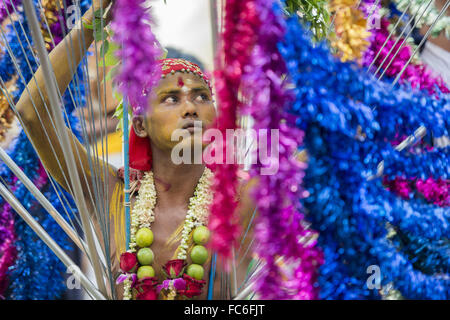 Asie MYANMAR YANGON FIRE FESTIVAL À PIED Banque D'Images