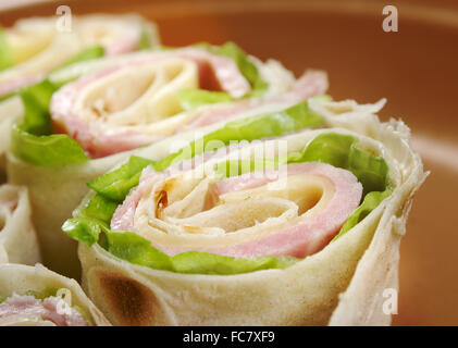 Club sandwich sain rouleau pain pita Banque D'Images