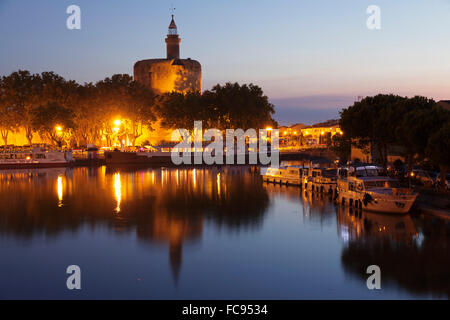 Tour de tour de Constance, Aigues Mortes, Camargue, petit ministère Gard, Languedoc-Roussillon, France, Europe Banque D'Images