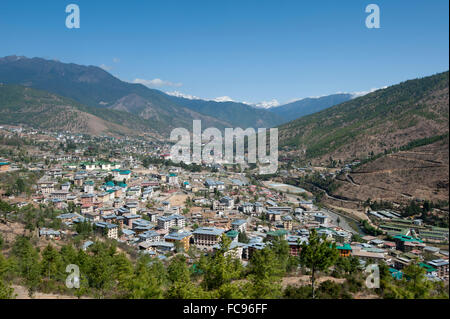 Vue imprenable sur la ville de Thimpu, Thimphu, Bhoutan, Asie Banque D'Images