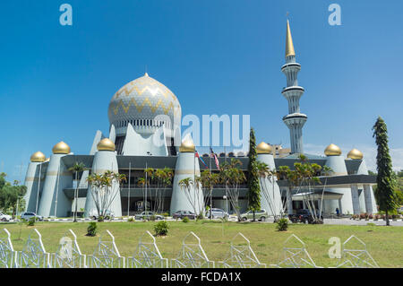 Masjid Negeri Sabah, la mosquée Sabah State, à Kota Kinabalu, Malaisie. Banque D'Images