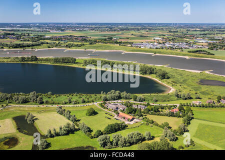 Pays-bas, Ooij, réserve naturelle Molenhoek. Région appelée Bizon Baai. Rivière Waal. Aerial Banque D'Images