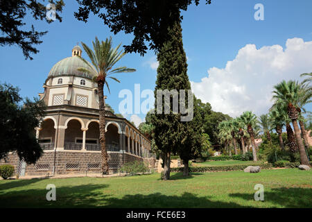 Chapelle catholique sur le Mont des Béatitudes Tabgha proche à la mer de Galilée, Israël Banque D'Images