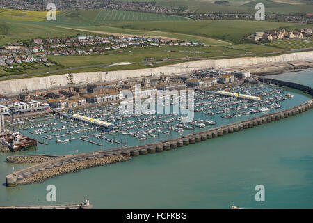 Une vue aérienne du port de plaisance de Brighton dans l'East Sussex Banque D'Images