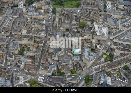 Une vue aérienne du centre-ville de Bath Banque D'Images