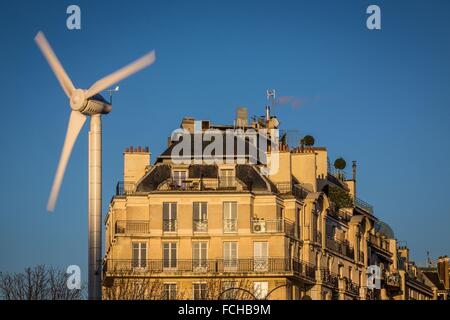 Éolienne, VILLE DE PARIS, ILE-DE-FRANCE, FRANCE Banque D'Images