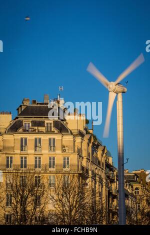 Éolienne, VILLE DE PARIS, ILE-DE-FRANCE, FRANCE Banque D'Images