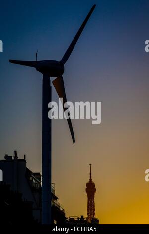 Éolienne, VILLE DE PARIS, ILE-DE-FRANCE, FRANCE Banque D'Images