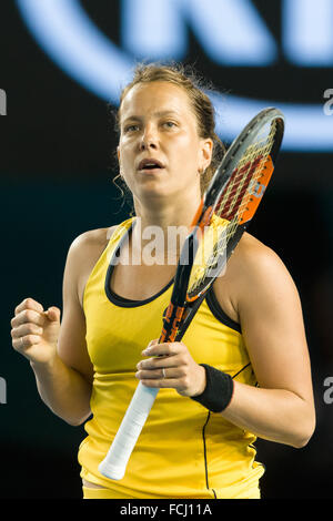 Melbourne, Australie. 23 Jan, 2016. Barbora Strycova de République tchèque célèbre sa victoire dans un 3ème match contre Garbine Muguruza de l'Espagne au jour 6 de l'Australian Open 2016 Tournoi de tennis du Grand Chelem à Melbourne Park, Melbourne, Australie. Barbora Strycova a gagné 6362. Bas Sydney/Cal Sport Media/Alamy Live News Banque D'Images